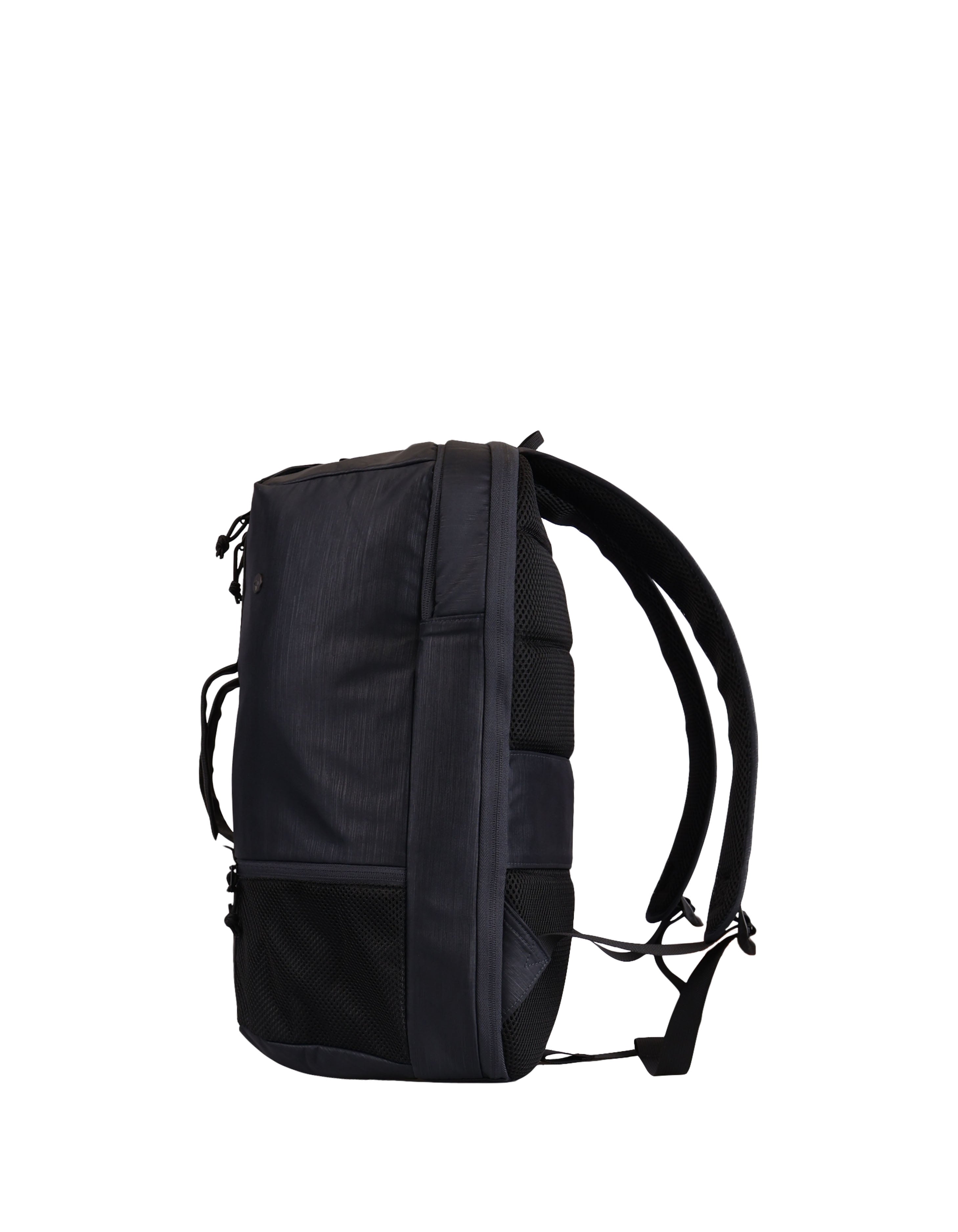 AUCKLAND BACKPACK WORLD TRAVELLER