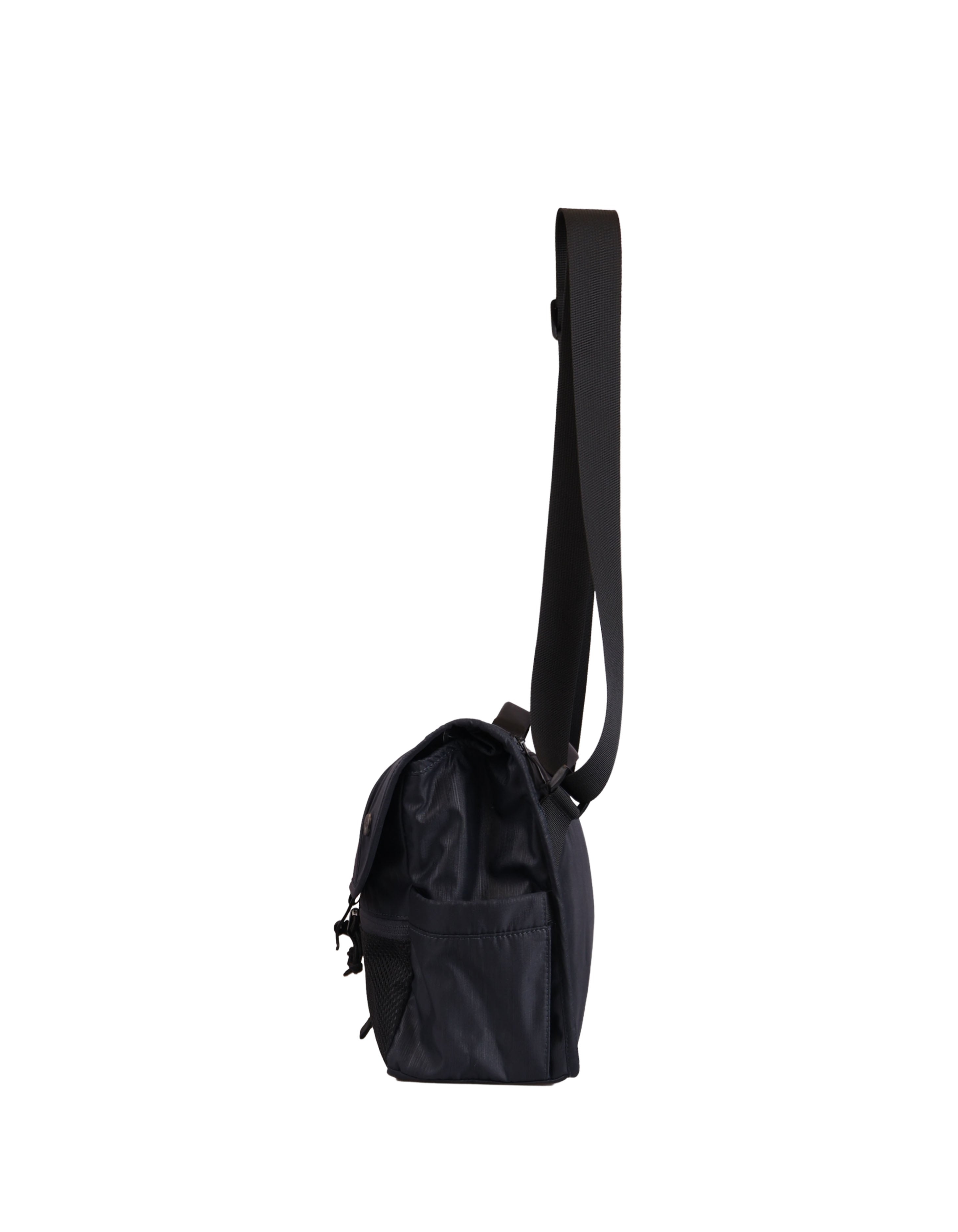 AUCKLAND SLING BAG WORLD TRAVELLER