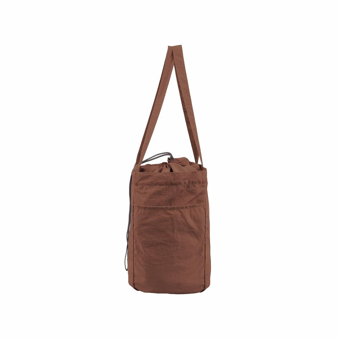 WORLD TRAVELLER Pocket Tote Bag