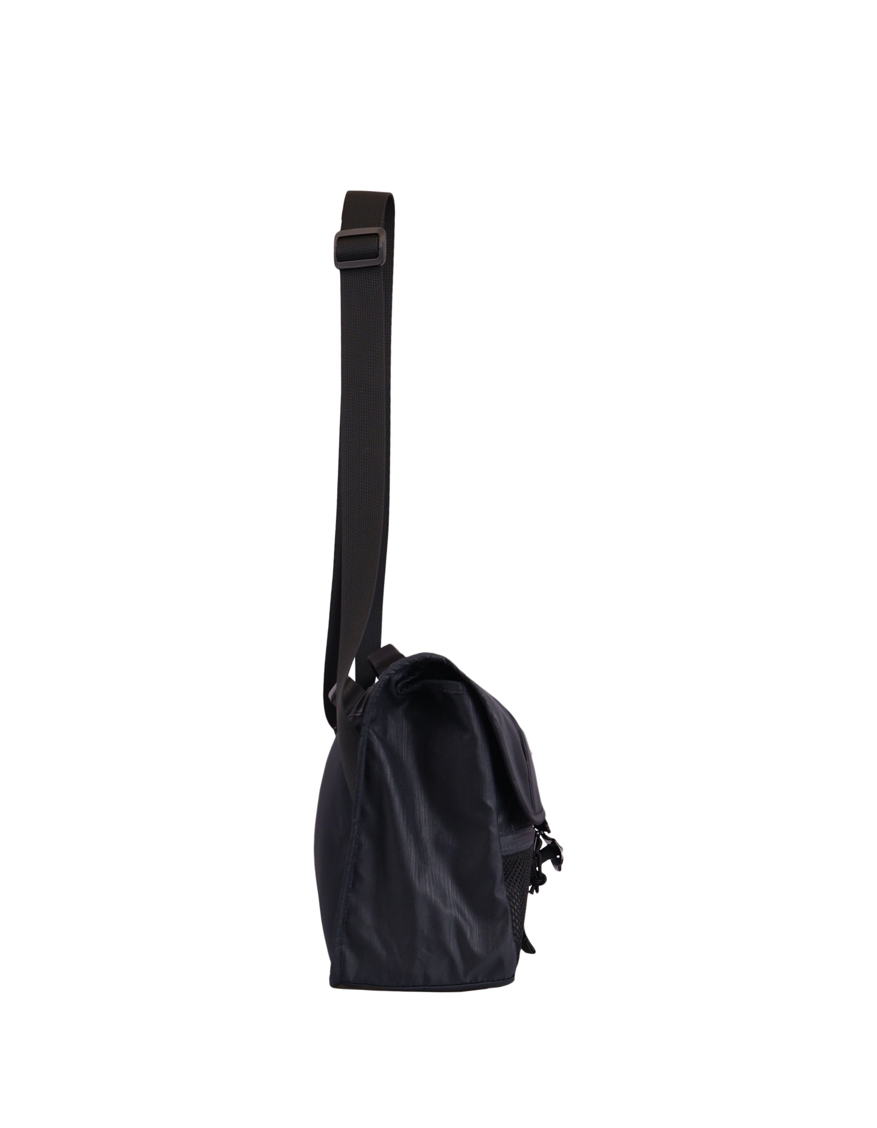 AUCKLAND SLING BAG WORLD TRAVELLER