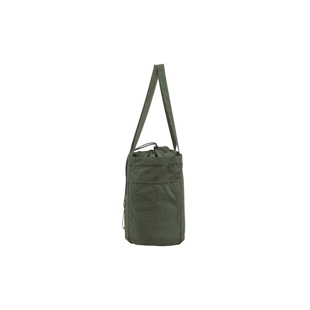 WORLD TRAVELLER Pocket Tote Bag