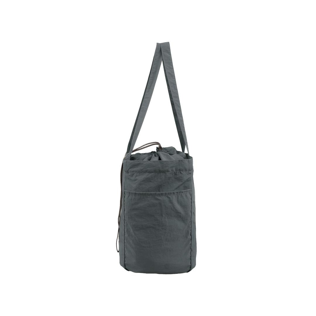 WORLD TRAVELLER Pocket Tote Bag